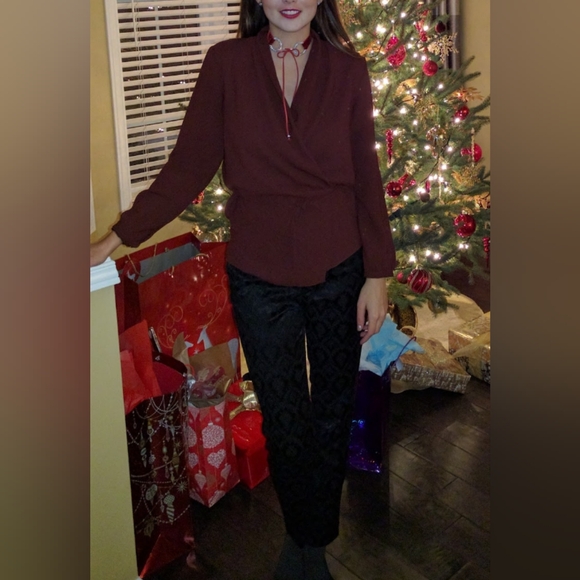 Aritzia Wilfred Barthelemy Wrap Blouse Maroon - Picture 1 of 8